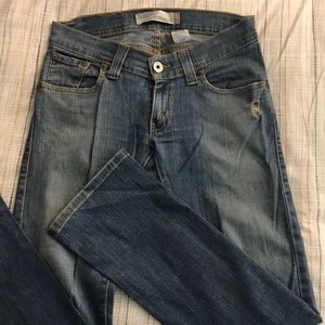 Vintage Levi’s 504 tilted jean
